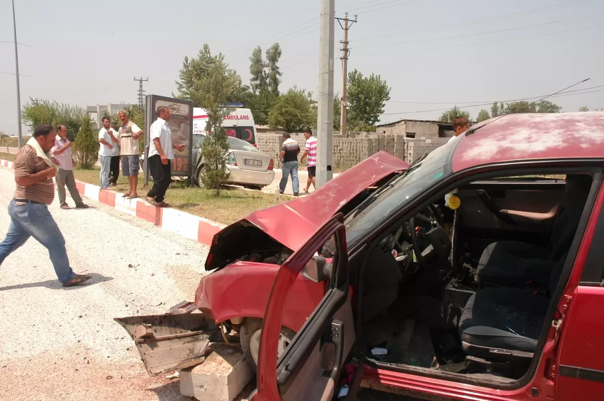 Kadirli De Trafik Kazas Yaral Son Dakika