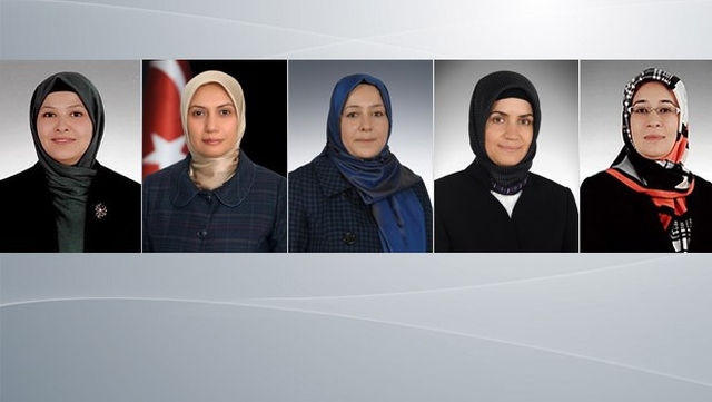 Başörtülü Vekillerin Meclis Sitesindeki Fotoğrafları Değişti