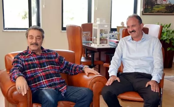 Dalaman'a Yerleştiğini Açıklayan Kadir İnanır: Fakir Fukara Gençleri Ölmesin