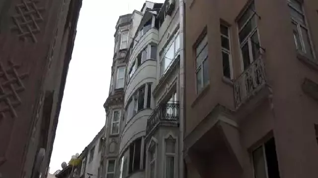 Beyoğlu'nda Bir Kadın Otelde Dövülerek Öldürüldü