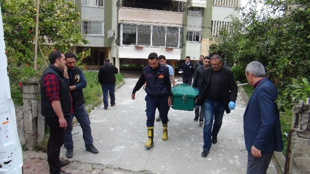 Eşinin İntiharından 6 Gün Sonra Kendisi de İntihar Etti