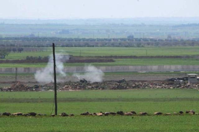 Türk Topçusu IŞİD Hedeflerini Obüslerle Vurmaya Devam Ediyor