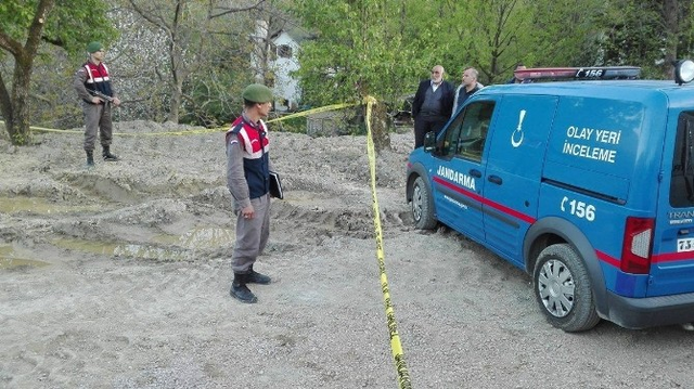 Baba Ve Oğlu Yazlık Evlerinde Öldürülmüş Olarak Bulundu