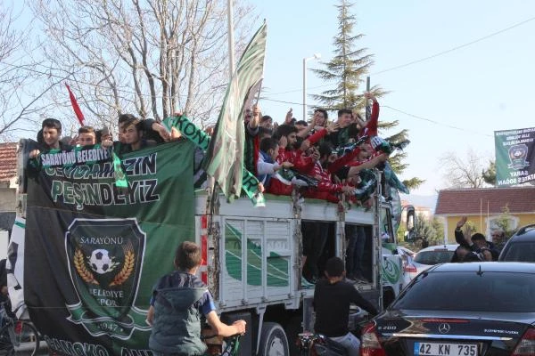 Kamyon Kasasında Şampiyonluk Kutlaması