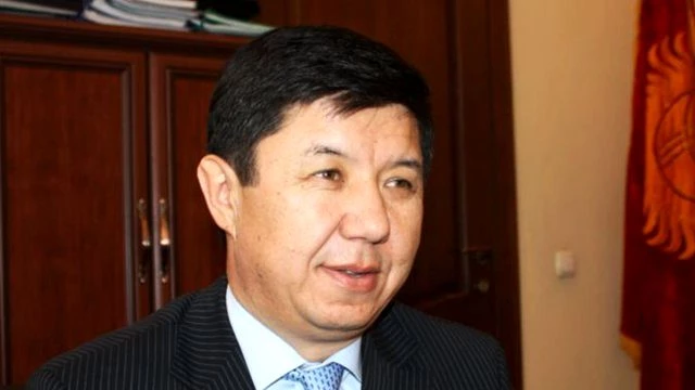Kırgızistan Başbakanı Sariyev İstifa Etti