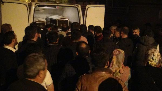 Motor Ustası, Eşi Evi Terk Edince Kendisini Astı!
