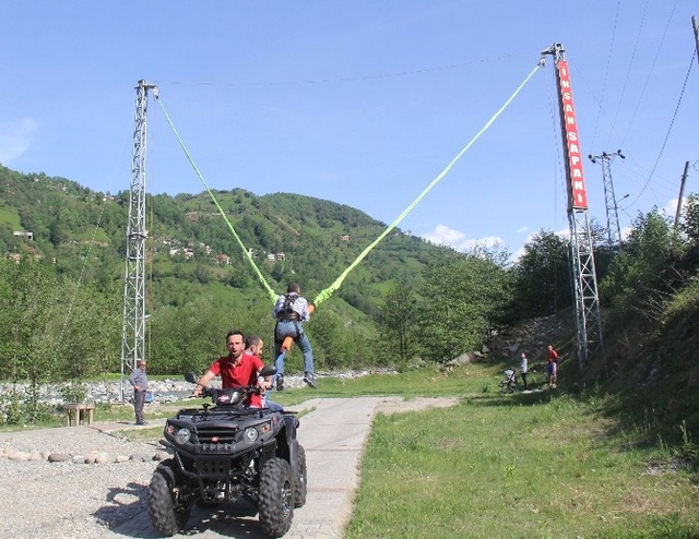 Kuş Sapanı Değil İnsan Sapanı