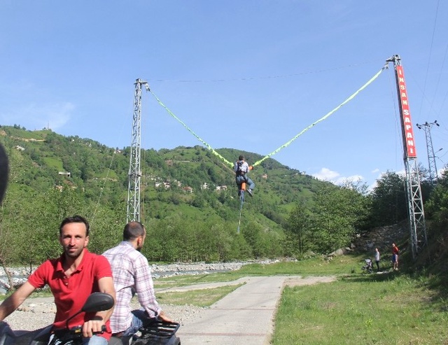 Kuş Sapanı Değil İnsan Sapanı