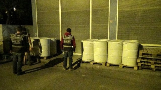 Diyarbakır'da 7 Ton Kaçak Nargile Tütünü Ele Geçirildi