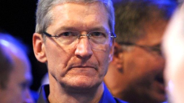 Apple'a Bir Şok Daha, Ünlü Milyarder Apple'dan Vazgeçti