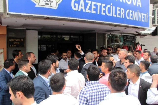 Adana'da MHP'liler Arasında Kurultay Gerginliği Yaşandı