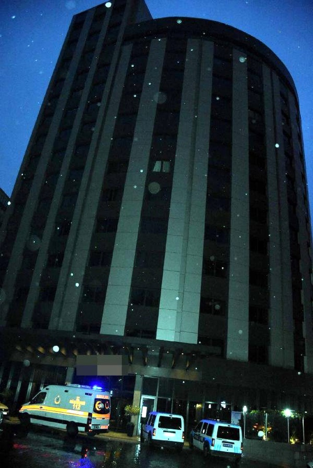 İstanbul'daki Ünlü Otelde Feci Ölüm