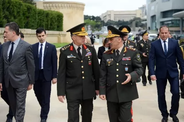 Jandarma Genel Komutanı Orgeneral Galip Mendi Azerbaycan'da