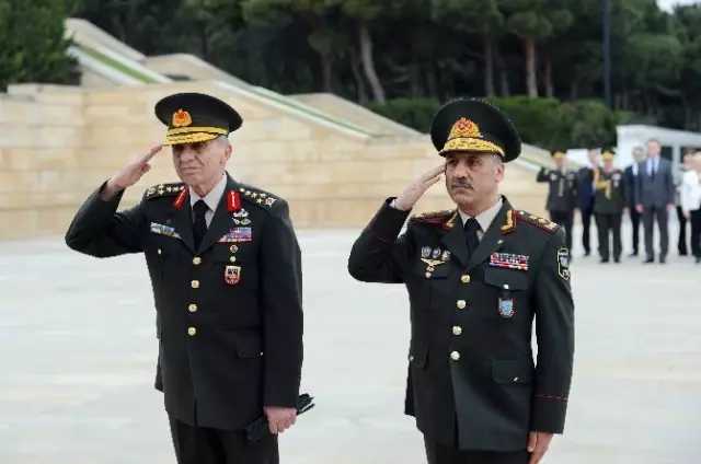 Jandarma Genel Komutanı Orgeneral Galip Mendi Azerbaycan'da