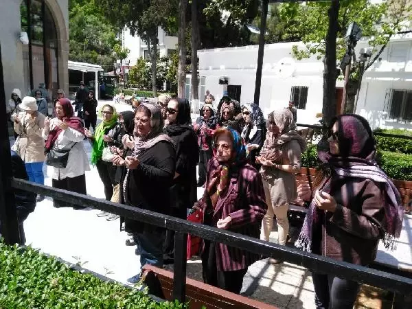 Romalı Perihan'ın Cenazesinde Büyük Vefasızlık!