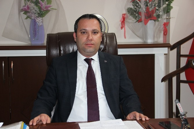 Akşener'e Desteğini Açıklayan MHP Yunusemre İlçe Teşkilatı Kapatıldı