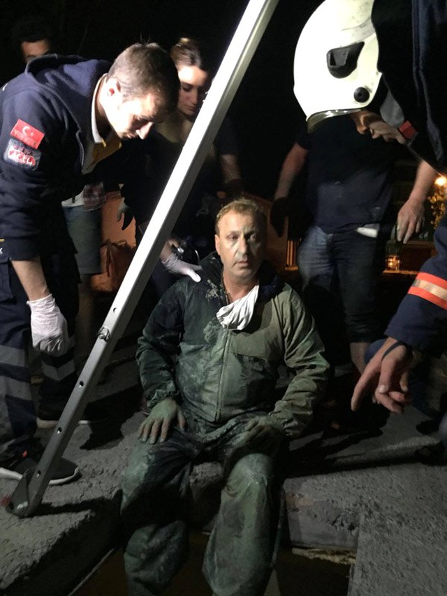 Kurbağalıdere Dehşeti! 2 İşçiyi Kurtarmaya Giden İtfaiyeciler de Zehirlendi