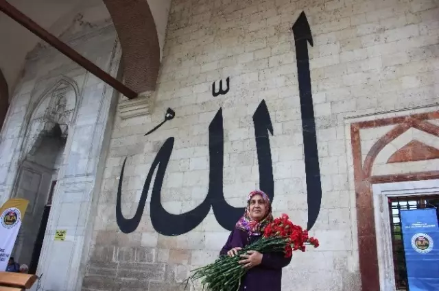 Edirne'de Ulu Cami'de 600 Yıllık Gelenek Sürdürüldü