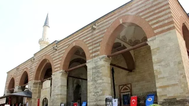 Edirne'de Ulu Cami'de 600 Yıllık Gelenek Sürdürüldü