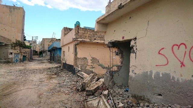 Teröristler Nusaybin'i Yerle Bir Etti