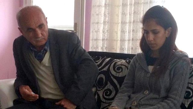 Adanalı Baba 27 Yıldır Aradığı Kızına Kavuştu