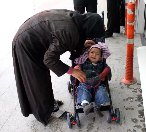 Kayseri'ye Fındık Büyüklüğünde Dolu Yağdı