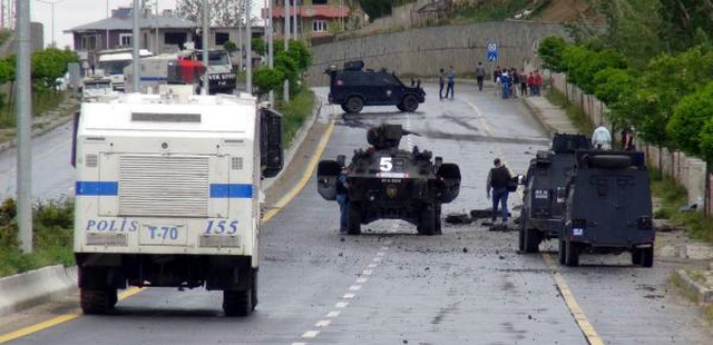 Van'da PKK'nın Yola Döşediği Patlayıcı İmha Edildi