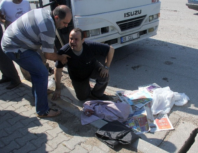 Okul Yolunda Ölen Evladına Son Kez Bakan Baba Feryat Etti