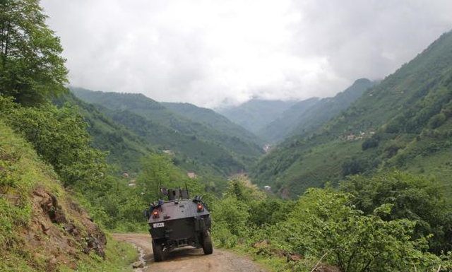 Karadeniz'e Sızmaya Çalışan Teröristin Vurulma Anı Kamerada