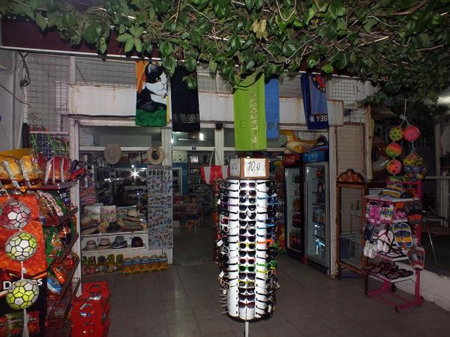 Marketten Para Dolu Çantayı Çalan Çocuk Yakalandı
