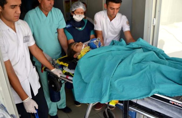 Halat Koptu, İşçiler Asansörle Birlikte Yere Çakıldı