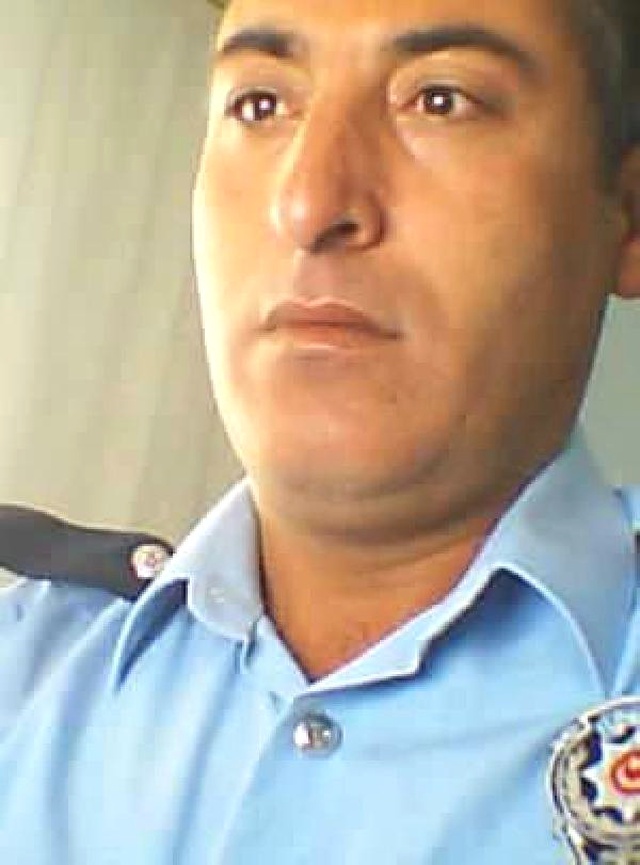Otomobilini Verdiği Kardeşi Kız Kaçırdı, Hapse Girip Polislikten Atıldı