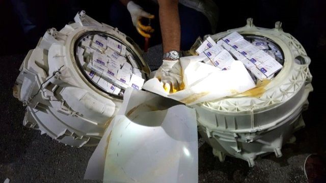 Çamaşır Makinesi Kazanlarından Kaçak Sigara Çıktı