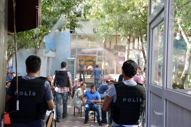 Diyarbakır'da 600 Polisle Dev Operasyon