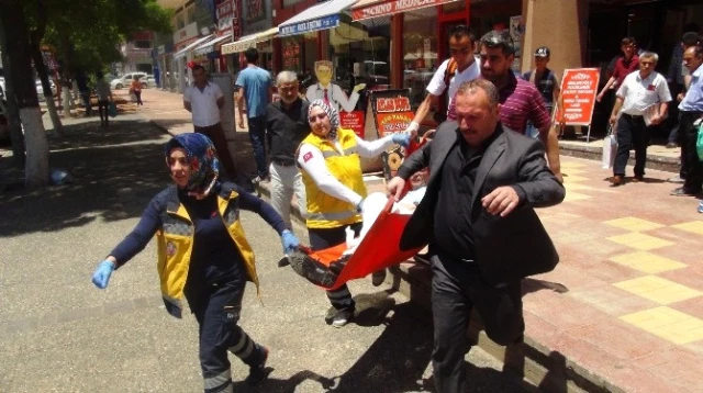 Gaziantep'te Gazeteci Güneş Bıçaklı Saldırıya Uğradı