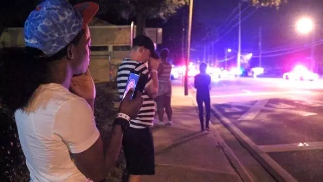 ABD'yi Kana Bulayan Saldırganın Artistlik Fotoğrafları Ortaya Çıktı!