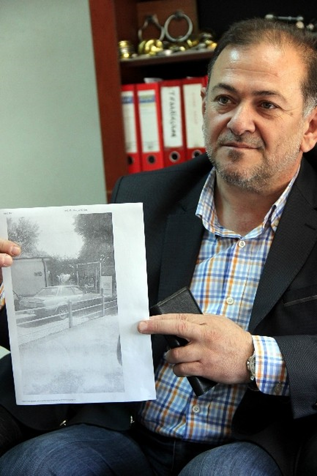 Arabasına 'Satılık' Yazdı, Ceza Yedi