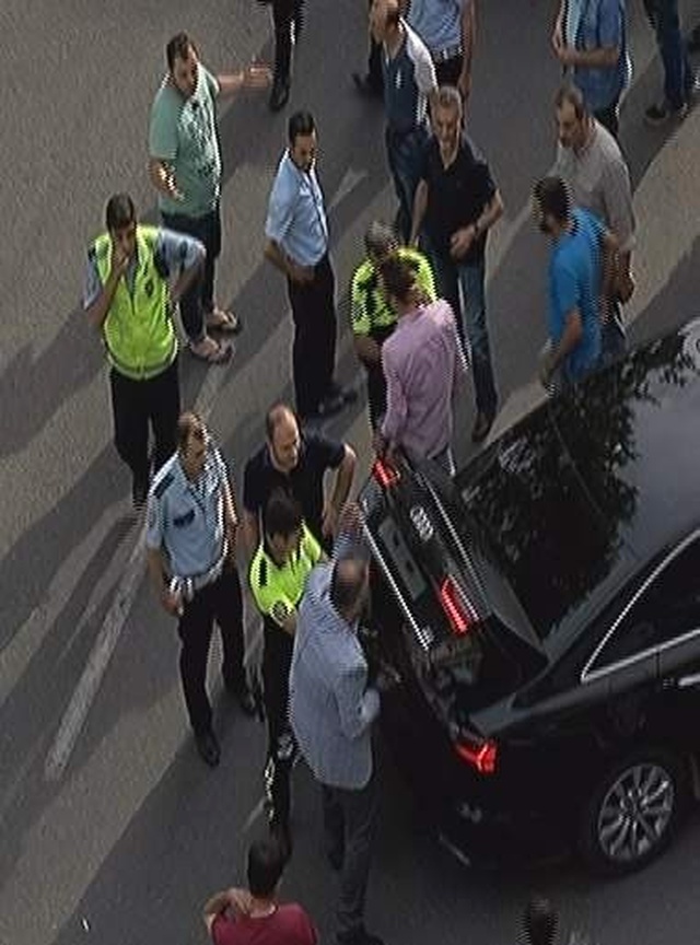 Trafik Polisinin Tutumu Of Eski Belediye Başkanını Çileden Çıkardı