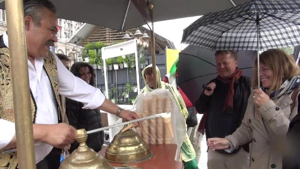 Paris'te Safranbolu Evi İnşa Ettiler