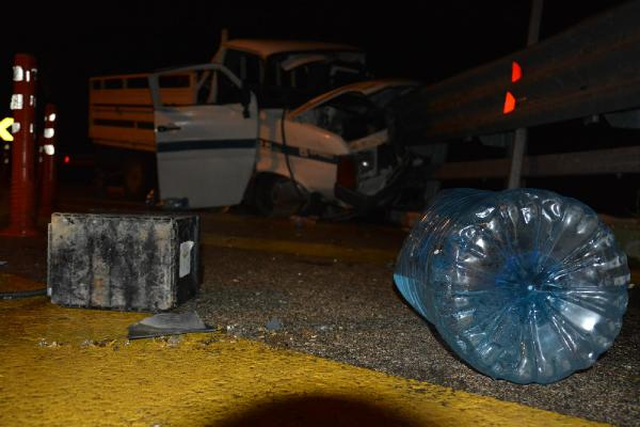 Uludağ Yolu'nda Sahur Dönüşü Kaza: 1 Ölü 2 Yaralı