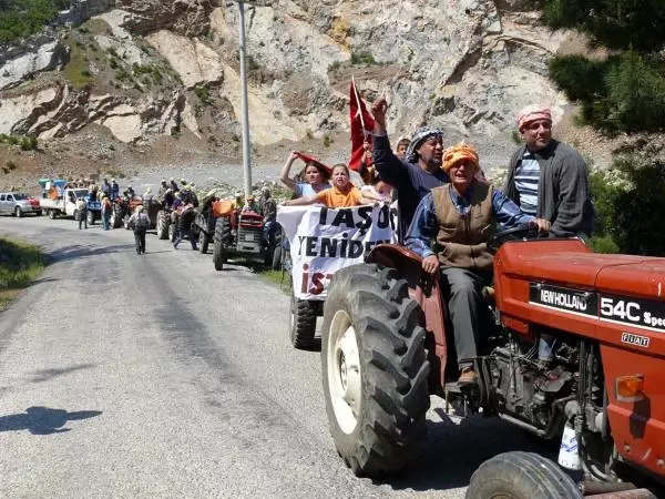 Danıştay Urla'daki Taş Ocağının 'ÇED' Raporunu İptal Etti, Köylüler Kazandı