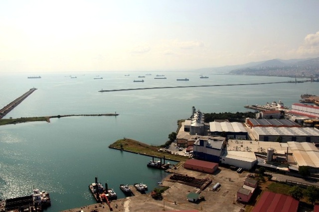 22 Gemi Samsun'dan Rusya'ya Mal Götürmek İçin Bekliyor