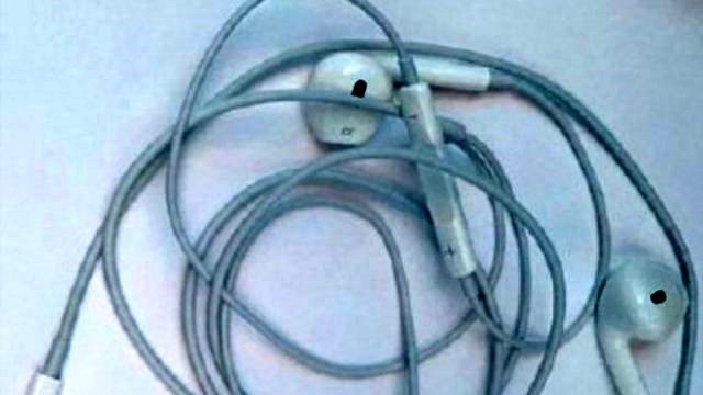 İphone 7'nin Kulaklık Girişinin Yeni Görüntüleri Sızdı
