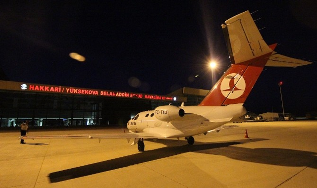 Operasyonlar Sebebiyle Kapanan Yüksekova Havalimanına İlk Uçak İndi
