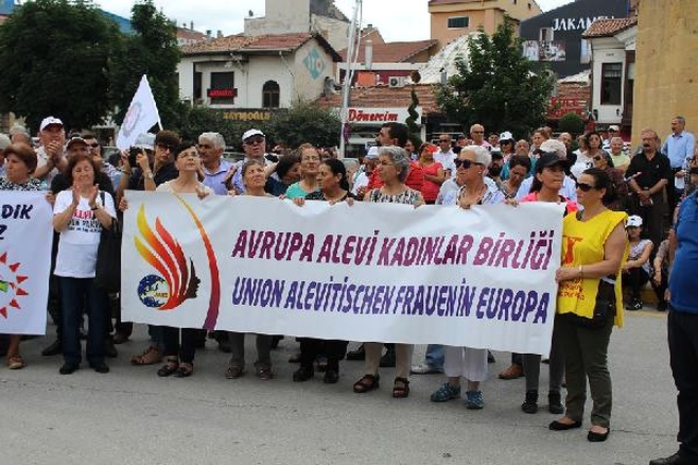 Çorum Katliamını Anma Programında Gerginlik Çıktı