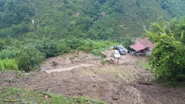 Perşembe'de Sel: 2 Ölü, 1 Kişi Kayıp