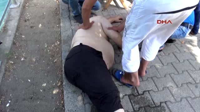Yolda Yürürken Sulama Kanalına Düştü