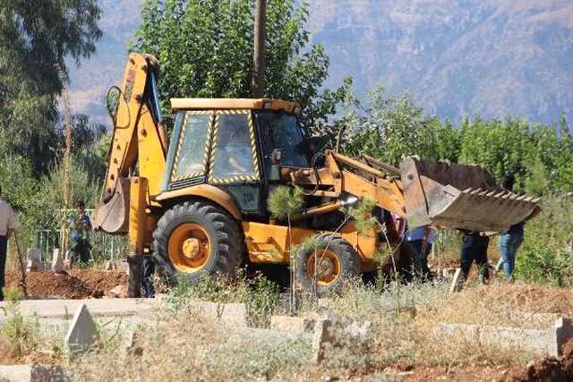 56 PKK'lının Cenazesi Kimsesizler Mezarlığına Gömüldü