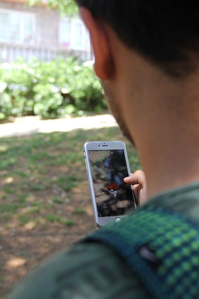 İstanbul'da 'Pokemon Go' Çılgınlığı
