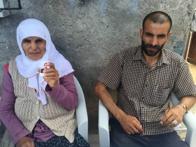 Kiralık Aşk Dizisinde Çalışan Emrah Çakır'ın Annesi Yardım İstedi